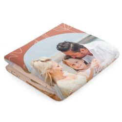 bedrukte handdoek opgevouwen